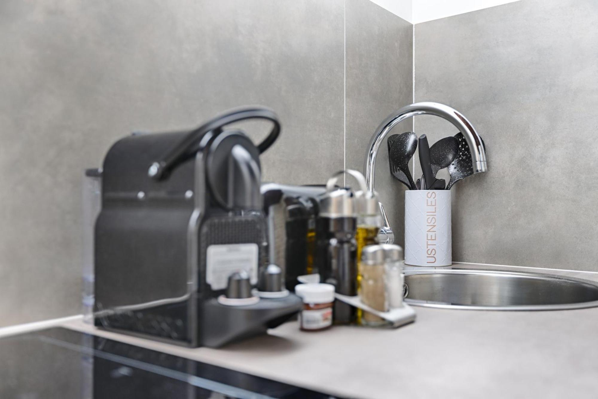 Mykeypers - Lovely Studio With Jacuzzi Paris Exterior foto